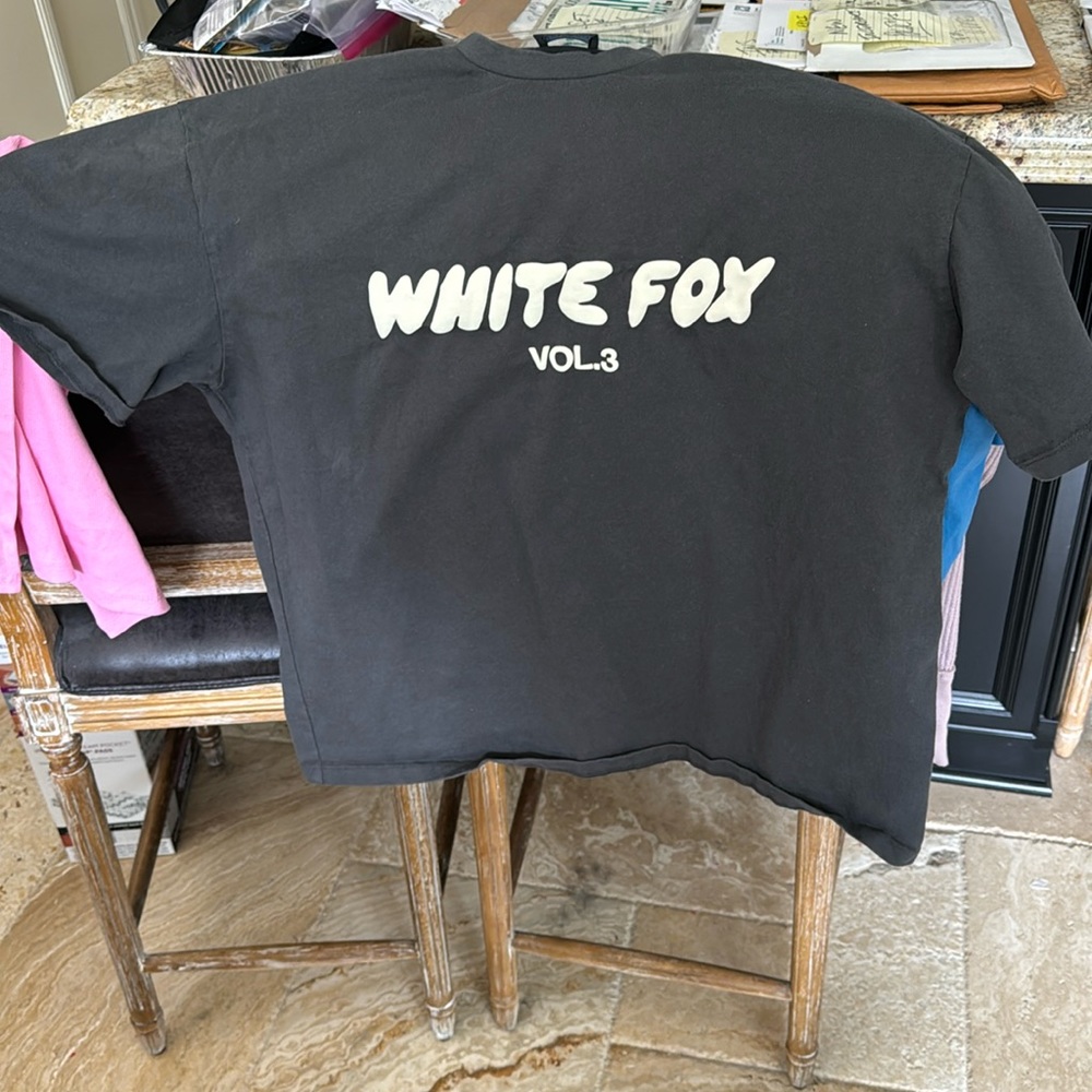 White Fox Boutique short sleeve tee shirt